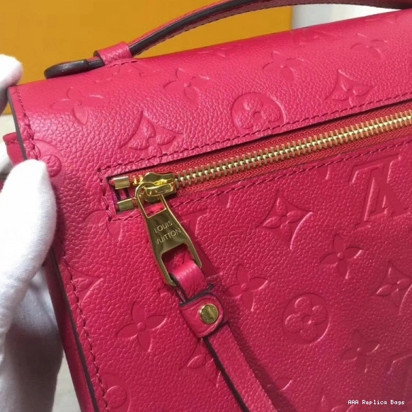 Aaa replica bags Vuitton Louis Pochette Metis 0813